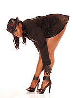 super hot ebony female bodybuilder mistress treasure in ripped contest shape